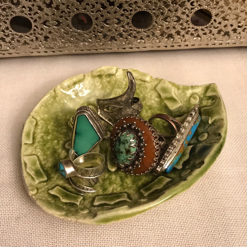 Paisley shape ceramic trinket dish - Picture 1 of 7